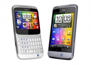 Les HTC Cha-Cha et Salsa avec leur touche Facebook.