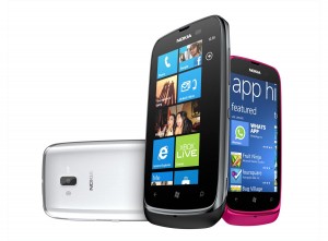 Windows Phone: le très accessible Nokia Lumia 610. Windows Phone: le très accessible Nokia Lumia 610.
