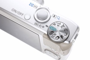 Le Canon PowerShot S110 Wi-Fi.